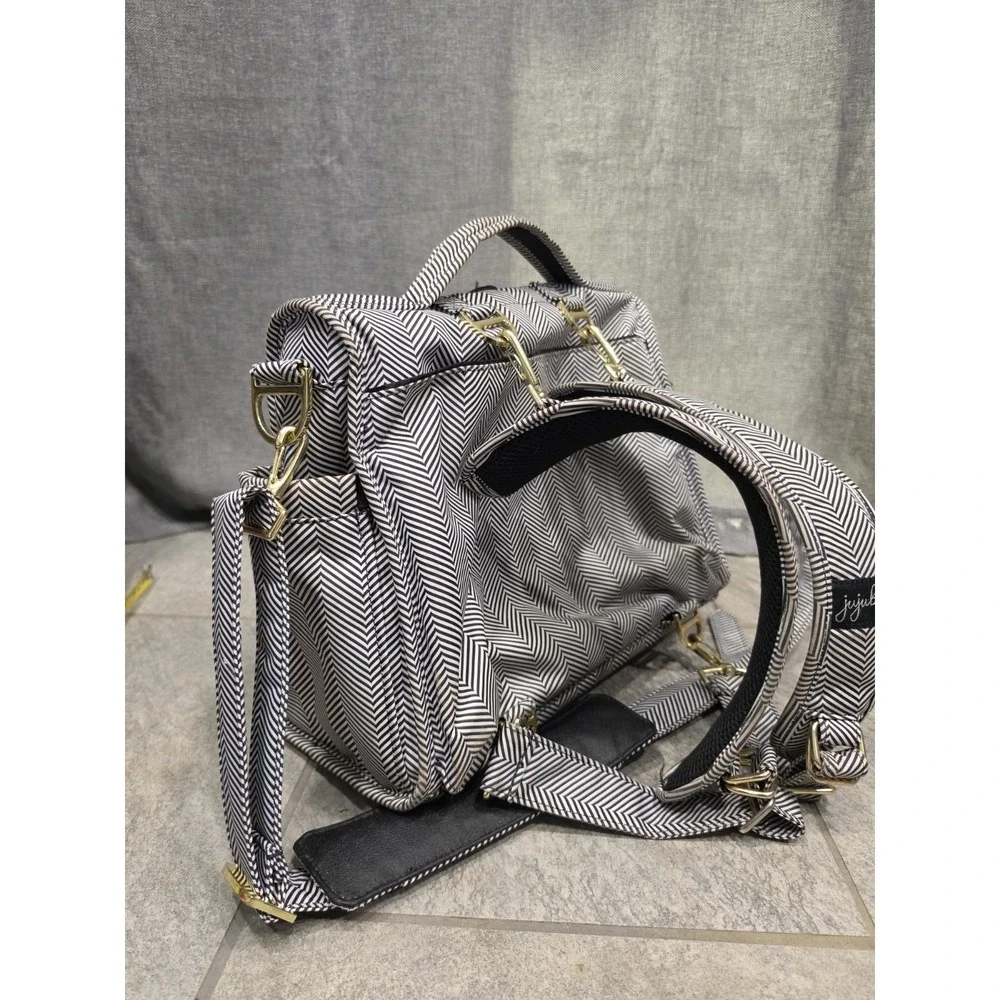 JuJube Backpack Diaper Bag Black & White, Adjustable Strap, Backpack Straps